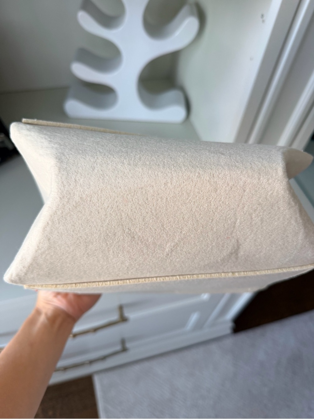 Felt Light Beige Bag Purse Insert Organizer 8.5 X 7 X 6 Inches Like New - Picture 10 of 10